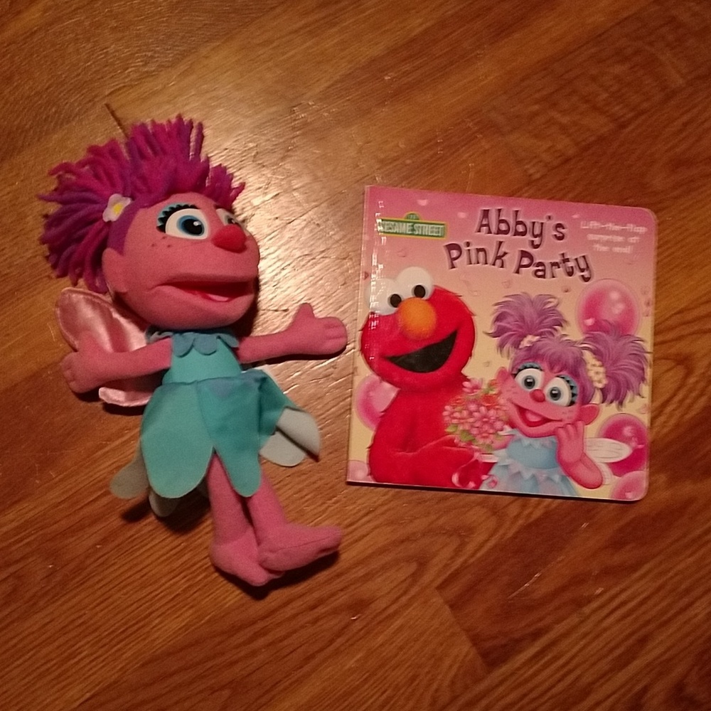 Playskool Sesame St. Plush 9" Abby Cadabby & Book